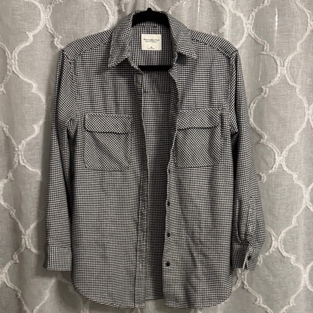Abercrombie & Fitch Black & White Houndstooth Oversized Shirt
